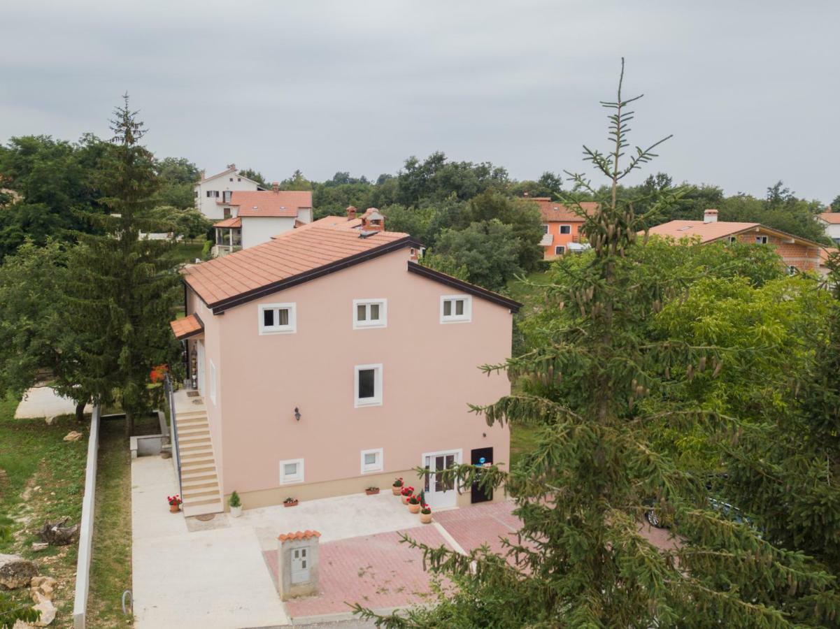 Apartmán Middle Istra Pazin Exteriér fotografie