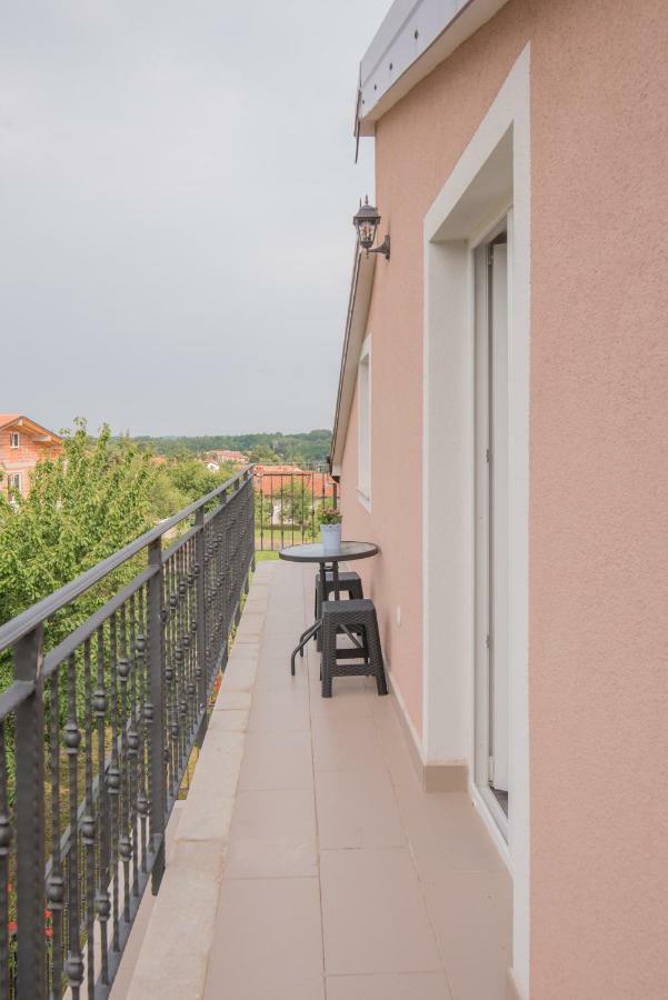 Apartmán Middle Istra Pazin Exteriér fotografie
