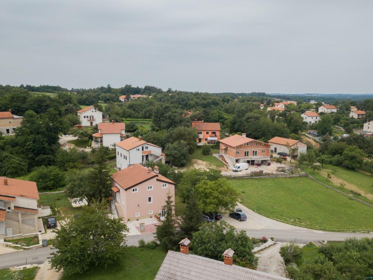 Apartmán Middle Istra Pazin Exteriér fotografie